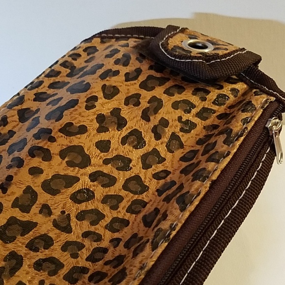 BJaxx Hot Iron or Curling Iron Leopard Animal Print Travel 13x5x1 Case - F - Picture 2 of 5